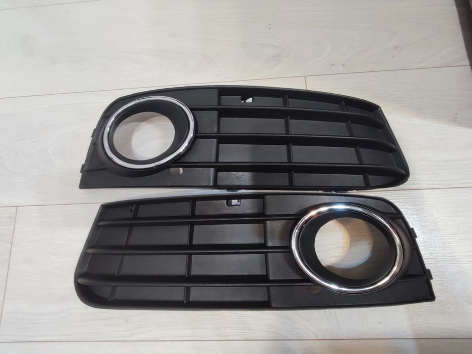Решетки за халогени Audi A4 B8 C00027L + C00027R