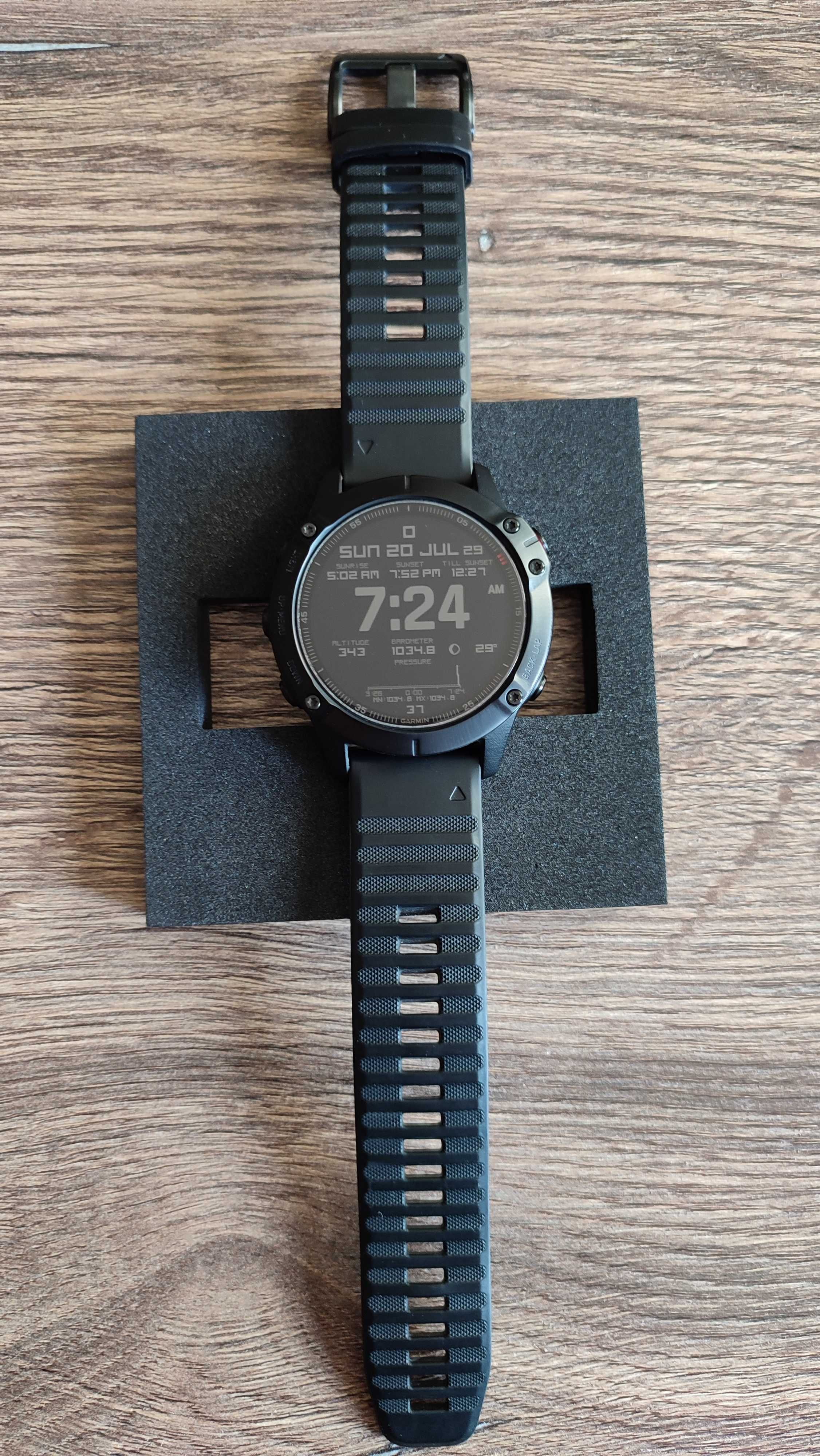 Часовник Garmin Fenix 6 Pro