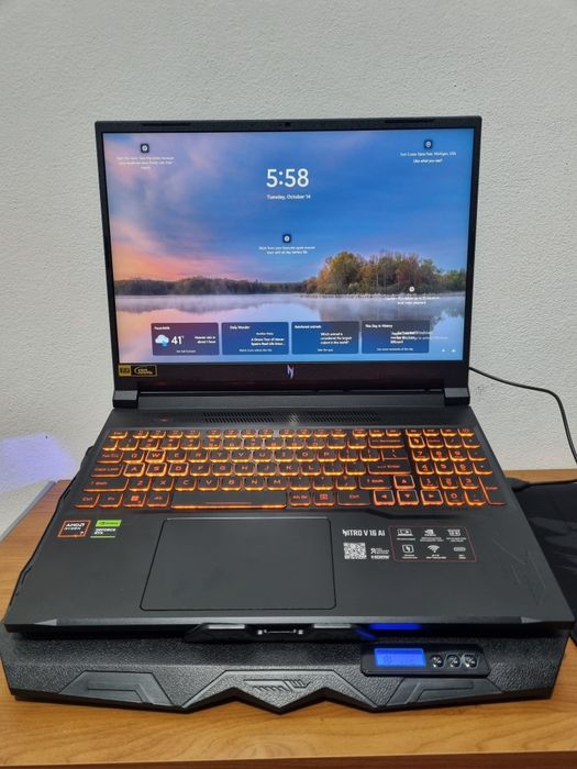 Геймърски лаптоп acer nitro v16 rtx5060 ryzen 7 260 32gb ram