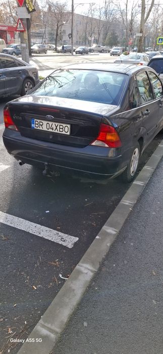 Ford focus 1 sedan
