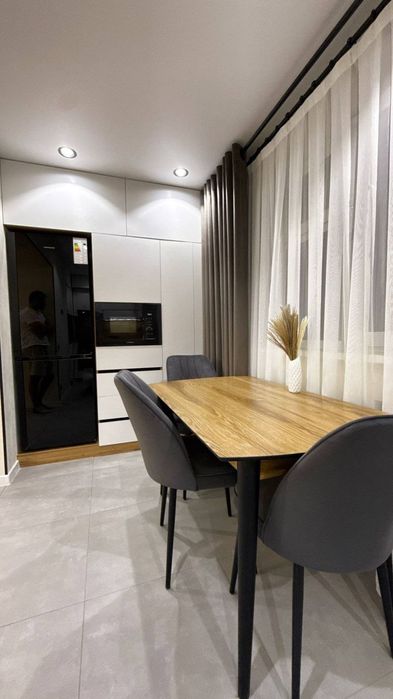 Ялангач, Локомотив парк 2/1/5 55м² евроремонт