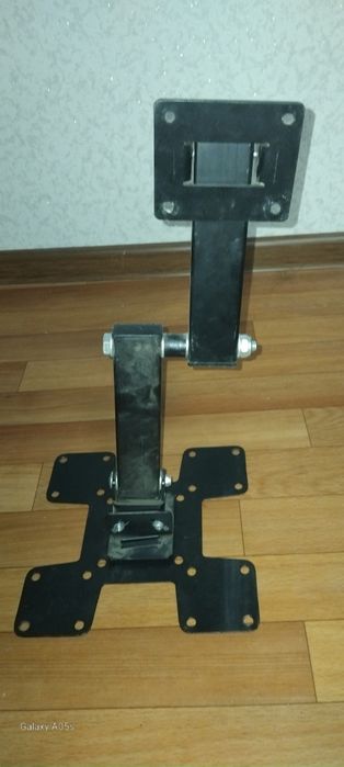 Крепление для телевизора