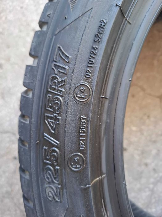 2 Всесезонни гуми Firestone 225/45/17 ДОТ23 (безплатно поставяне)