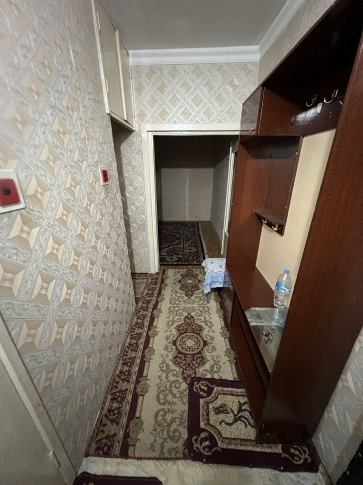 Аренда квартира Юнусабод 10.кв 1/5/5 Арзон нархда