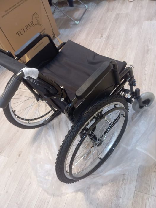Инвалидная коляска