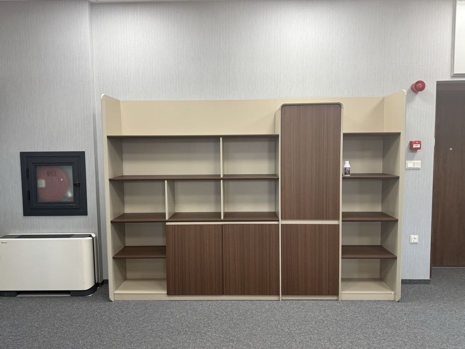 Офис обзавеждане