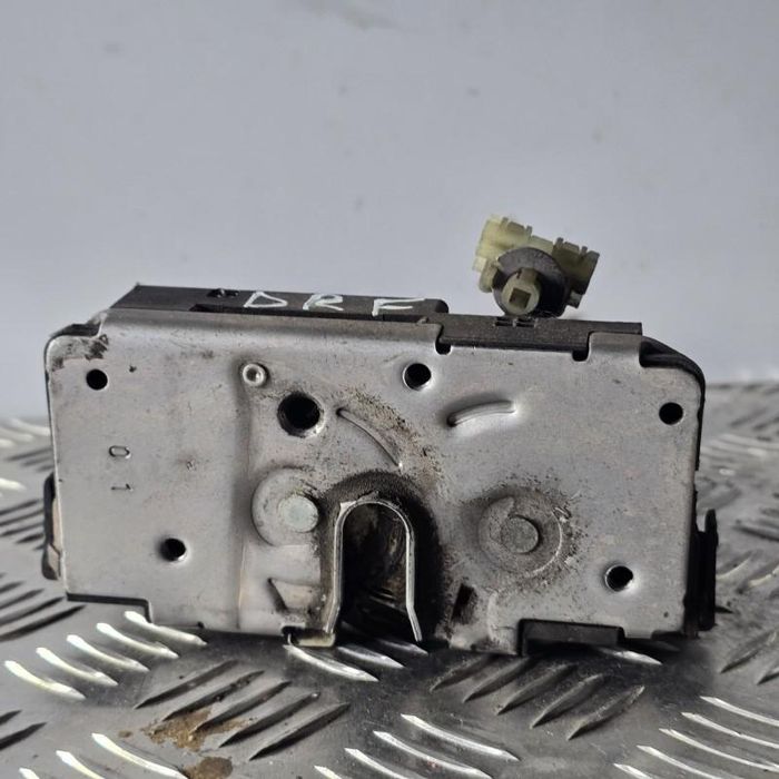 Broasca usa dreapta fata Opel Corsa D