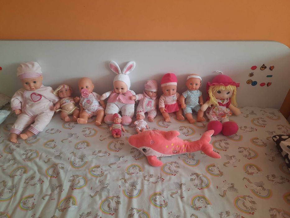 Продавам кукли за малки деца