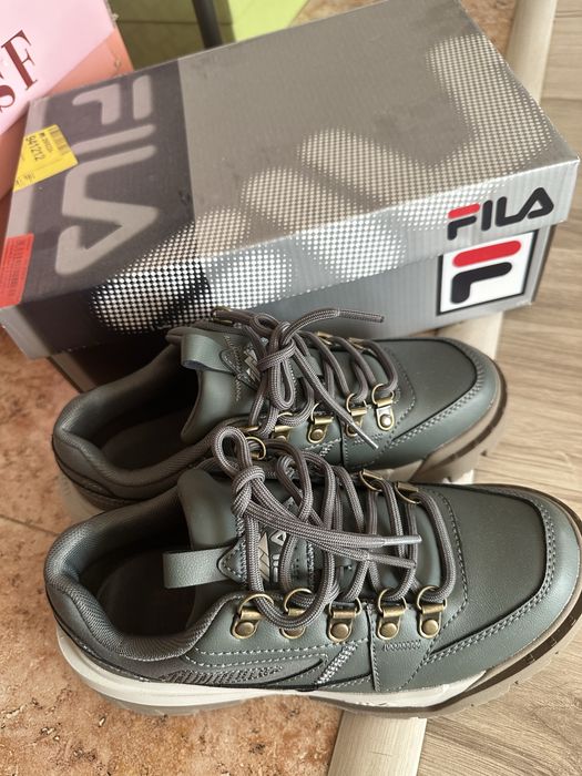 Продам обувь fila