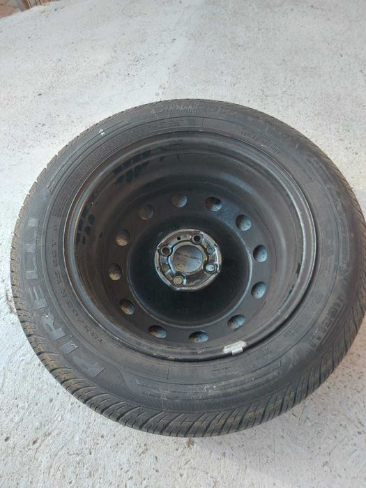 Jantă si cauciuc de rezerva 185/65 R15 88T Pirelli