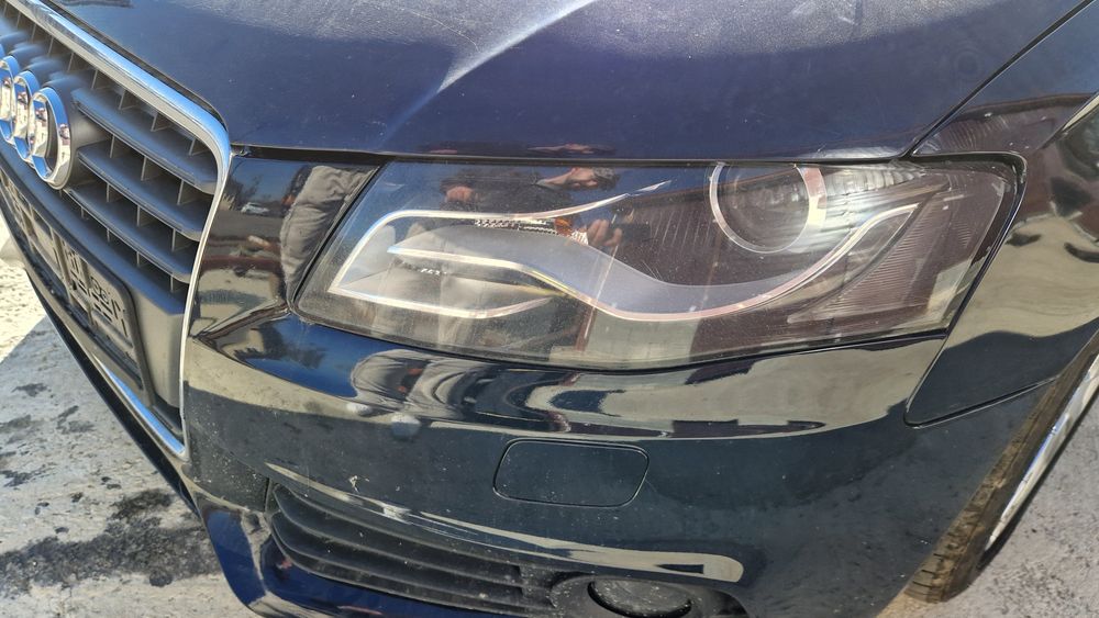 Far stanga bi xenon Audi A4 B8 (2008-)