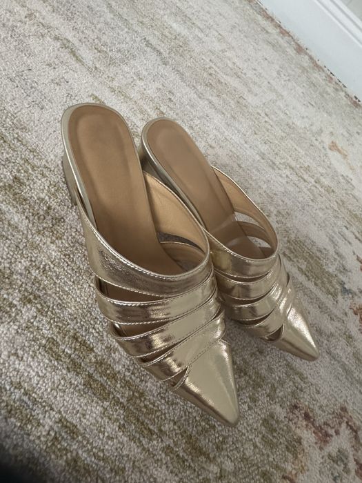 Туфли женские с открытым пяткой