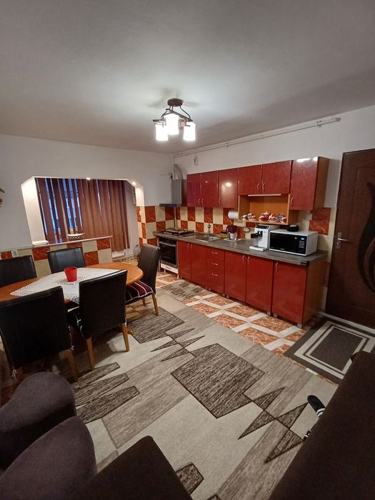 Vând Apartament 2 Camere decomandat