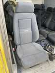 Електрическа седалка RECARO от бус