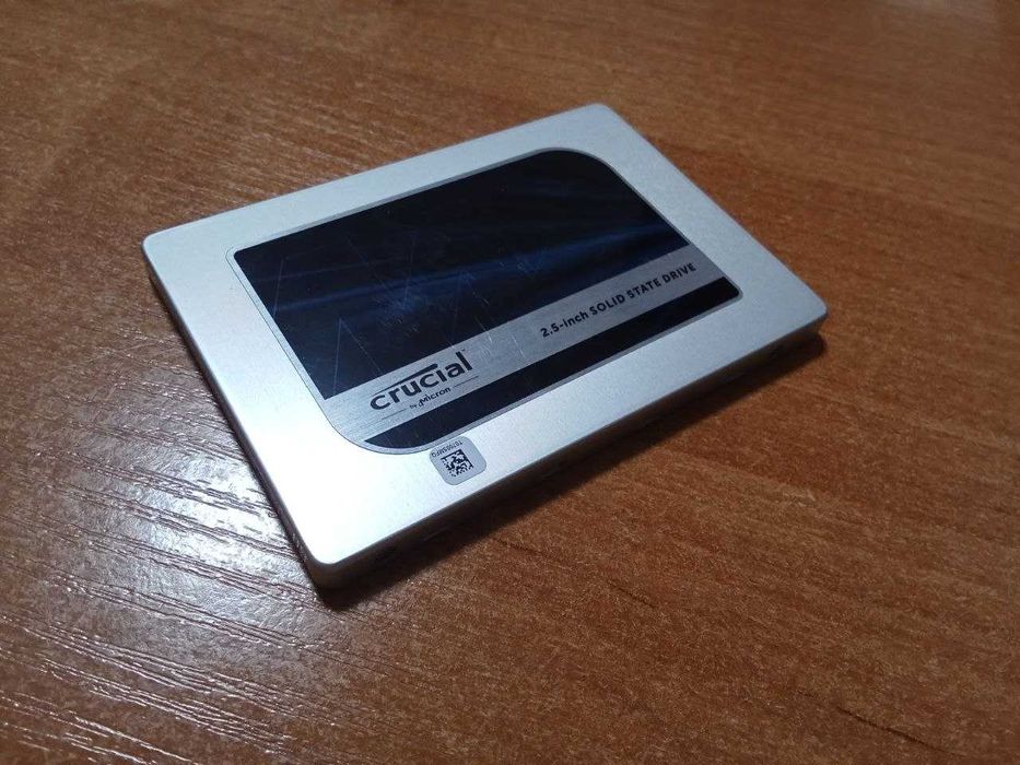 Твердотельный накопитель SSD - 256 ГБ / 250 ГБ / 120 ГБ