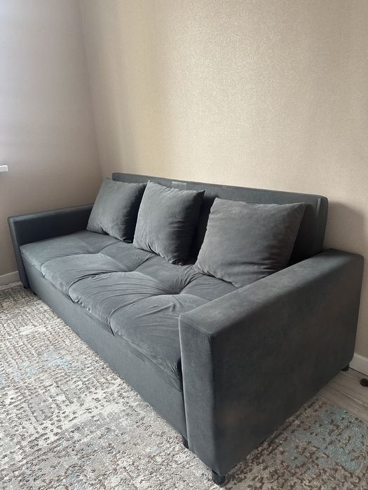 Продам срочно диван