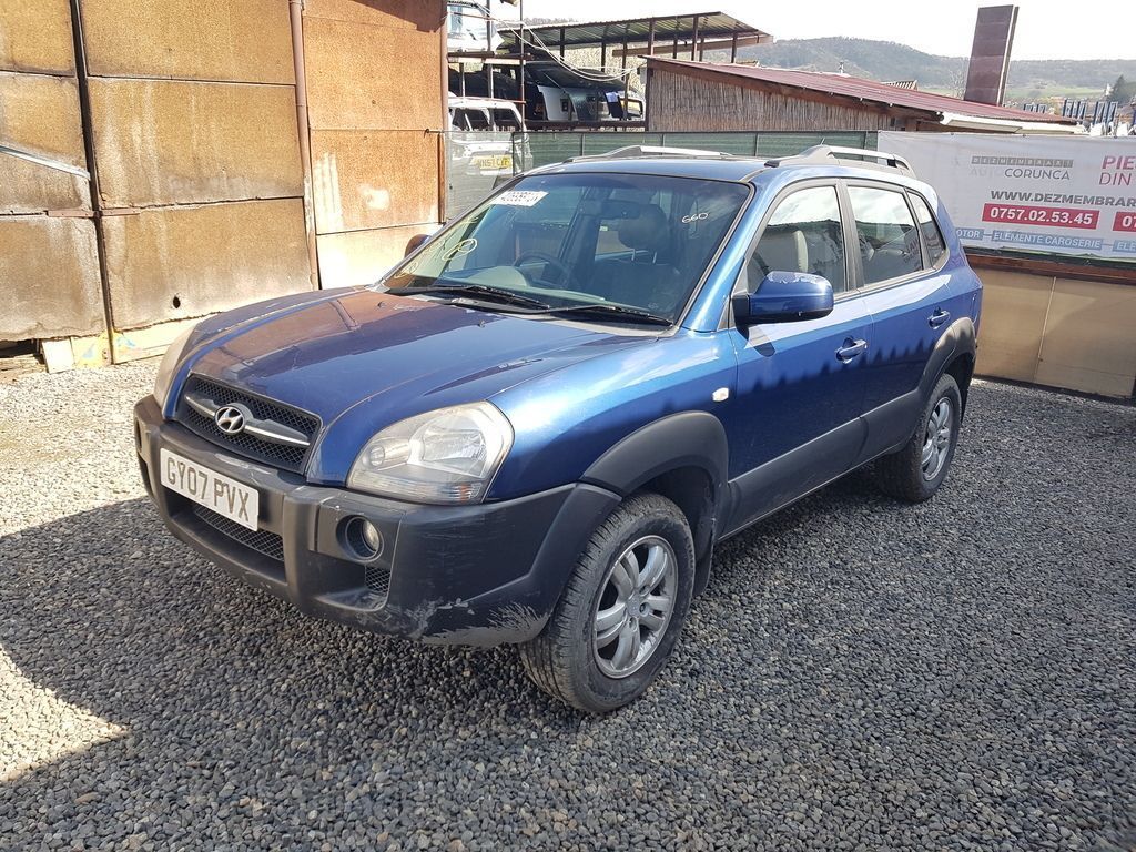 Dezmembrez Hyundai Tucson 2.0 BENZINA 2.0 Diesel, 2.0 D