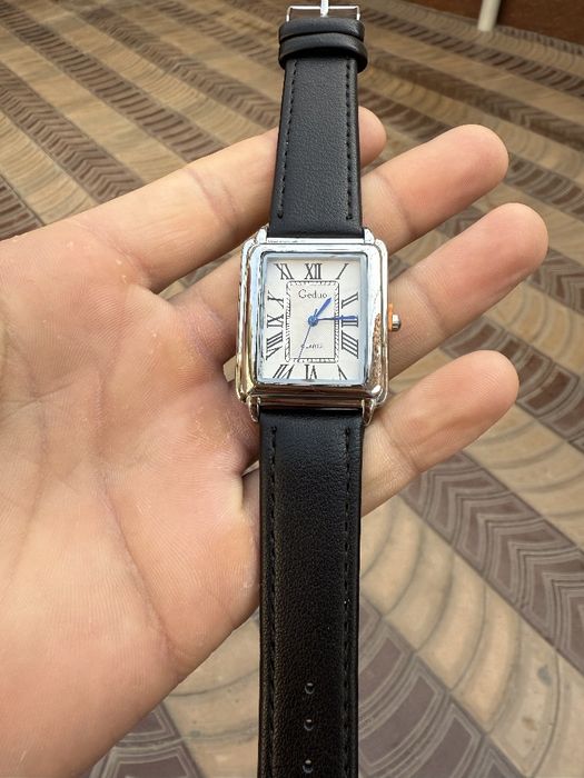 Erkaklar uchun classic soat GUDEO