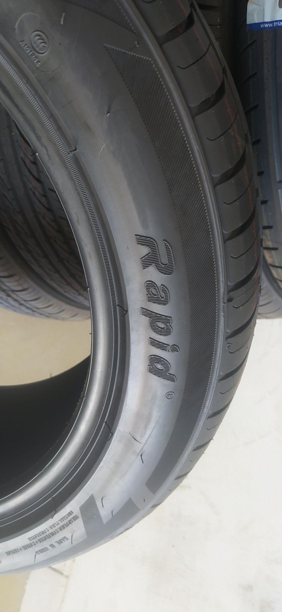 215/55R17. Rapid. P609