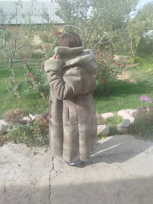 ПРОДАМ красивую,удобную, теплую ДУБЛЕНКУ