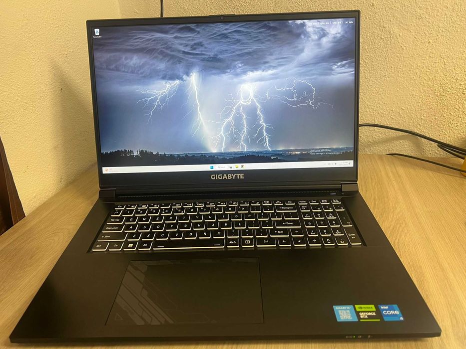 Laptop Gaming Gigabyte G7 KF – i5 12500H / RTX 4060 / 16GB / 144Hz