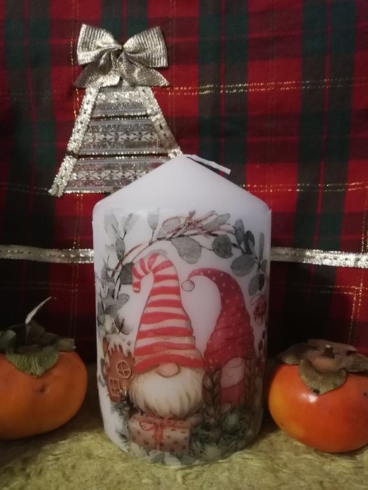 Коледни дизайнерски   свещи