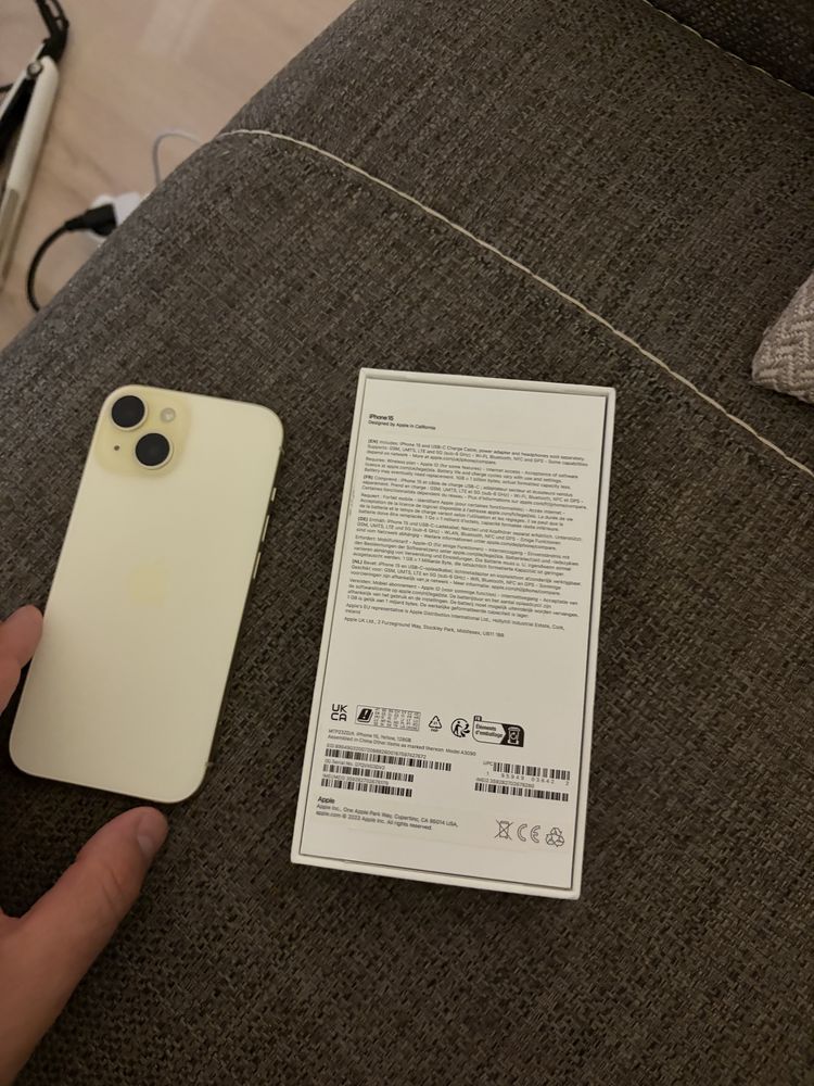 Iphone 15 gold 128gb