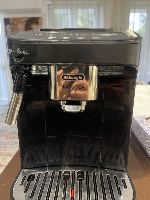Кафемашина DeLonghi Magnifica Evo ECAM290.21.B