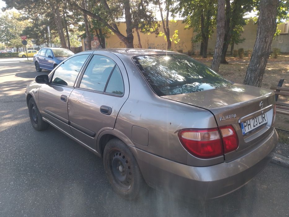 Vând Nissan Almera an 2006