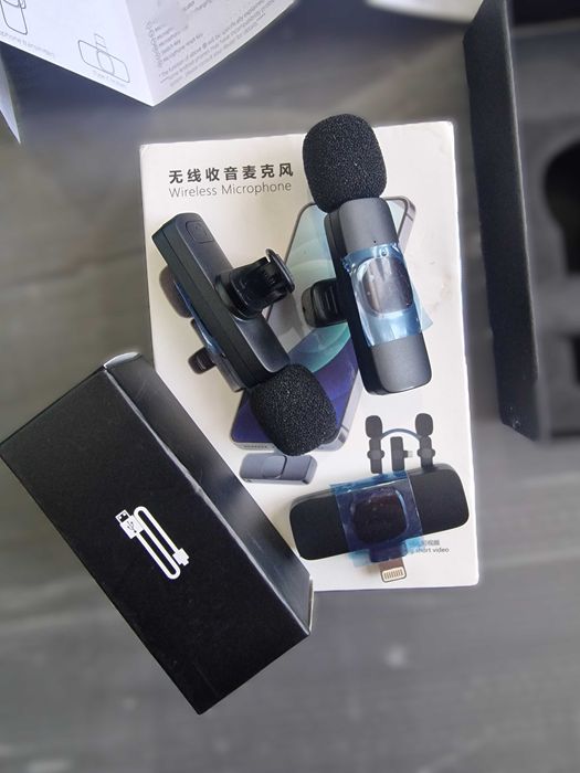 Безжичен lavalier щипка микрофон за Iphone-Ipad подкасти/лайфове