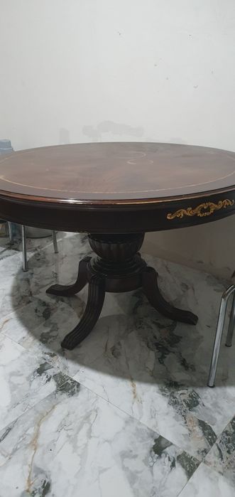 Стол из дерева премимум класса