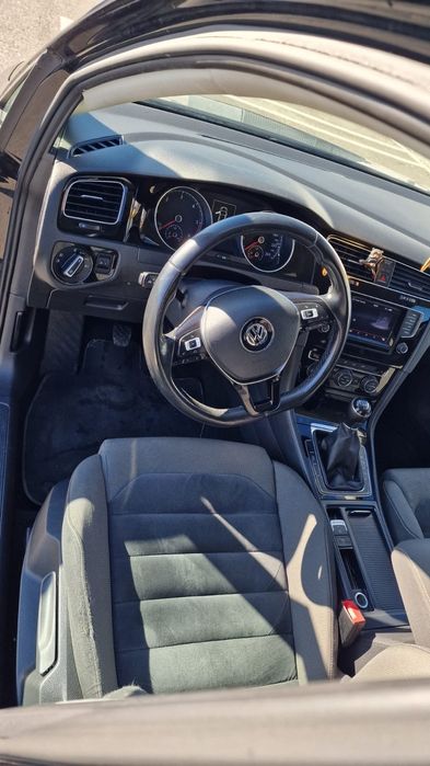 Volkswagen Golf Vll