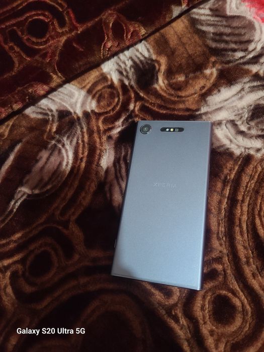 Sony xperia XZ1 (G8341)