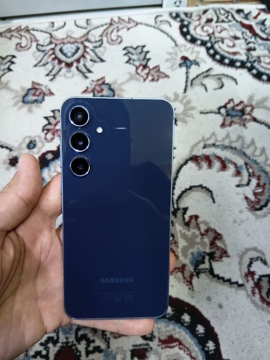 Samsung a55 xolati yaxshi