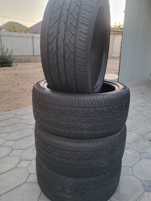 Продам шины в комплекте  275/40/20 брент ZEETEX в хорошом состояние