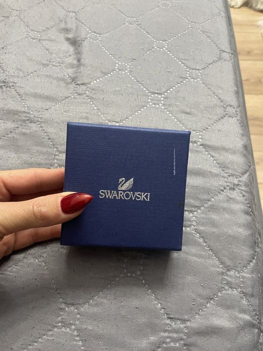 Колие и обеци swarovski
