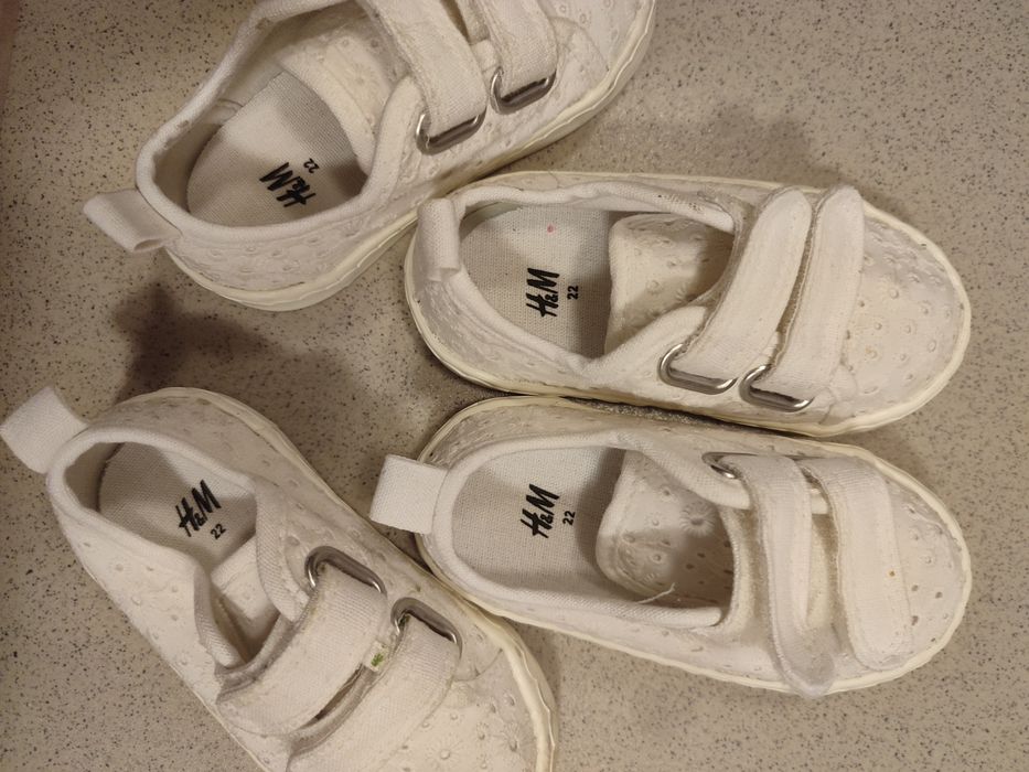 Încălțări bebe H&M