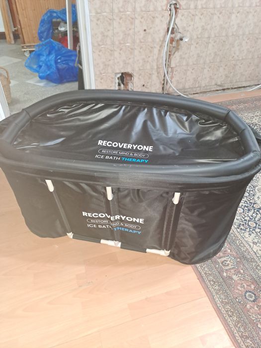 Продавам ледена вана