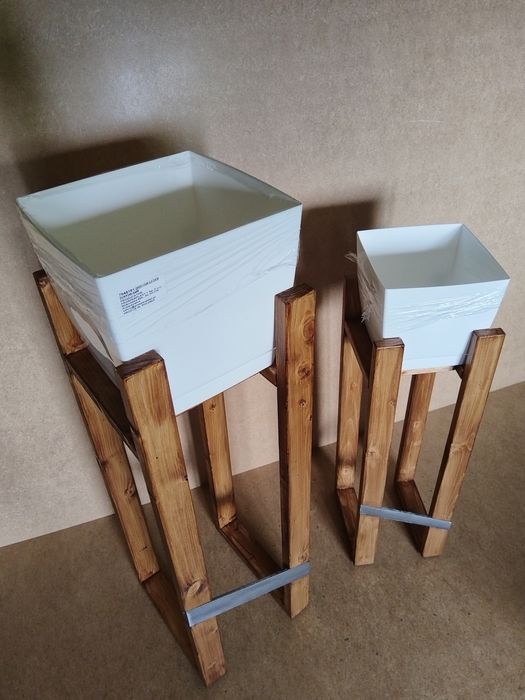 Suport flori din lemn masiv/otel masiv