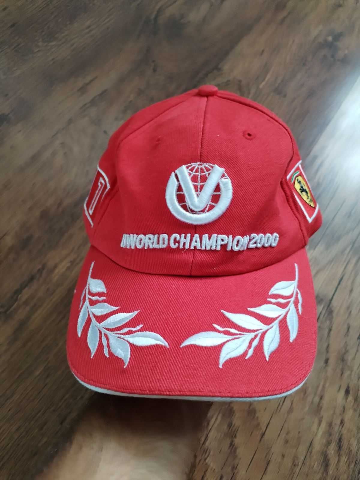 FERRARI F1 - страхотна колекционерска шапка