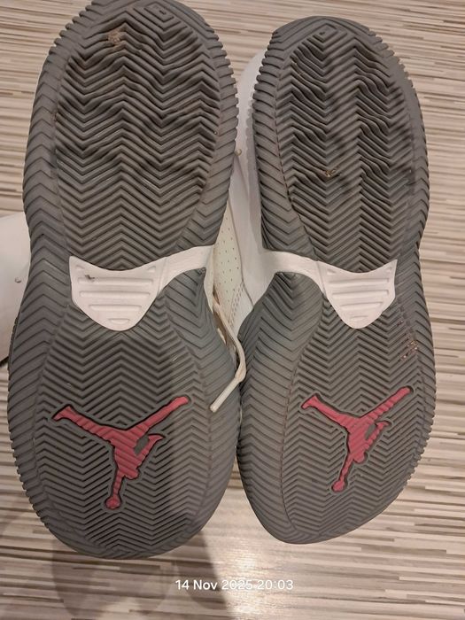 Adidasi Nike copii masura 38,5