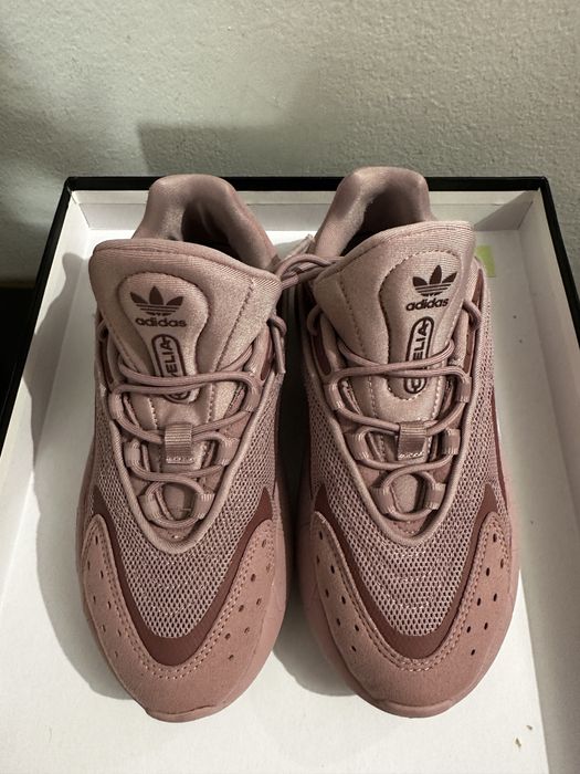 Розови маратонки Adidas