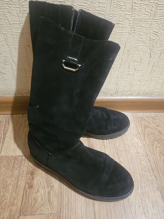 Продам Сапоги  женские