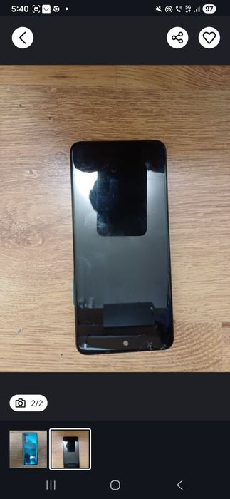 Huawei P Smart 2021 cu display spart
Vibreaza, se aud sunete.
Trebuie