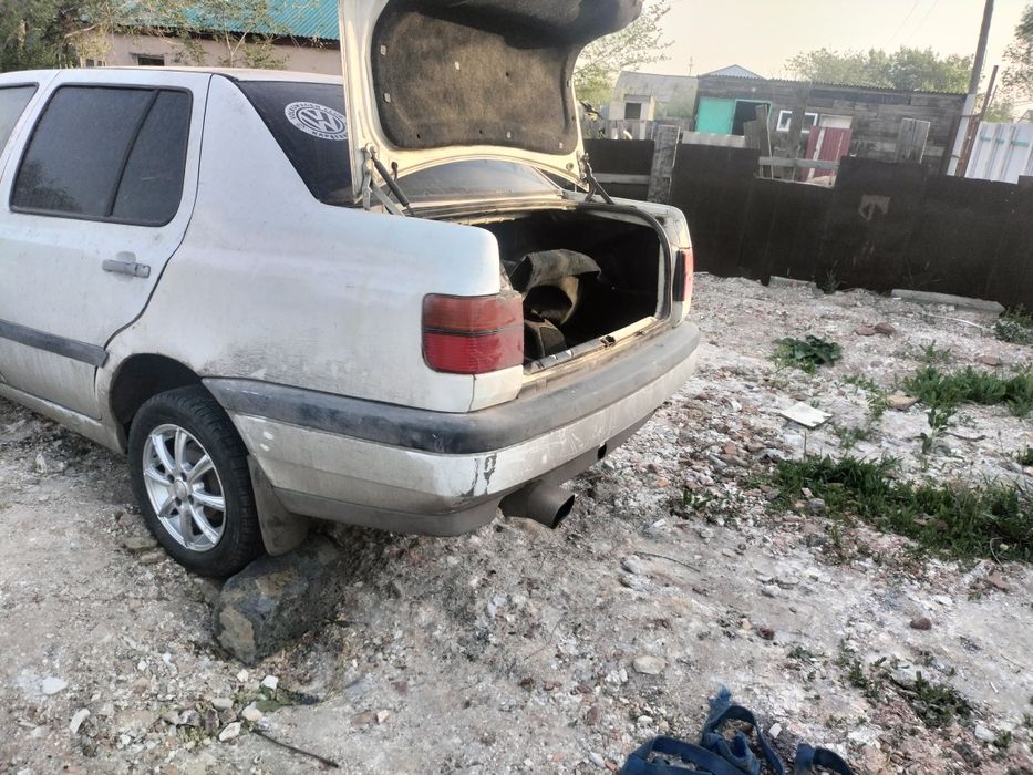 Фольксваген Вента в полном разборе.