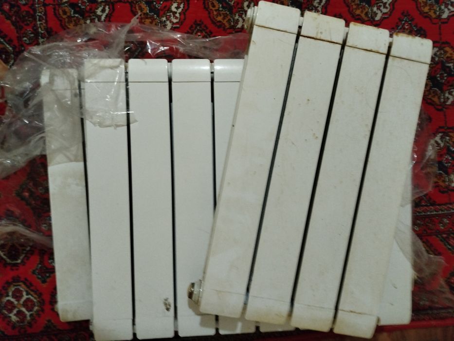 Радиатор алюминиевый б/у