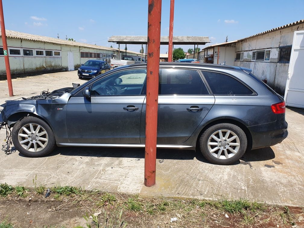 Dezmembrez Audi A4 B8 Sline, facelift 2015 , 3.0 diesel , CLAB