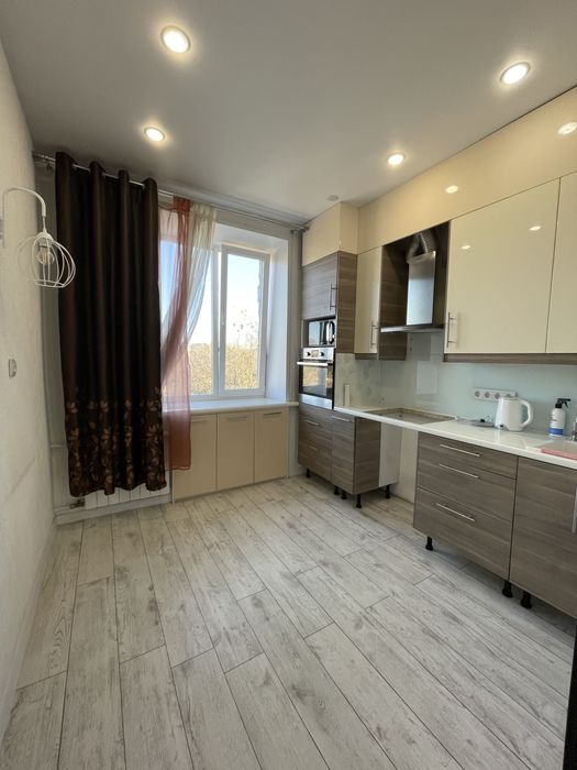 Продается 2х ком. квартира, р-н б. Пушкина