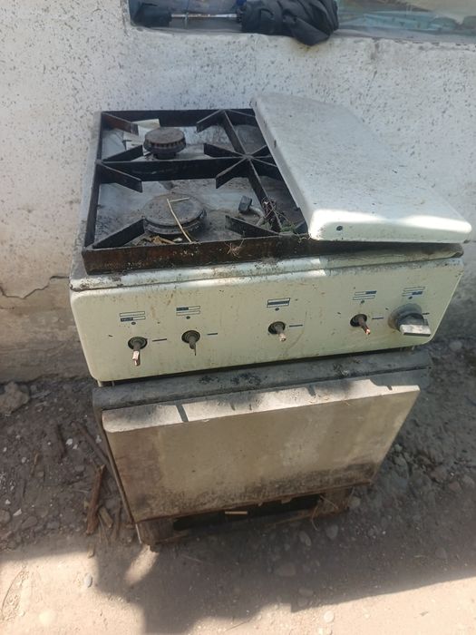 Gaz plita ishliydi