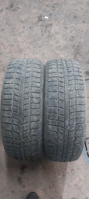 Продам два балона 205×60×16